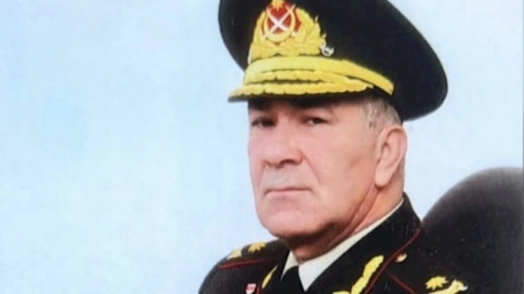 Oğlu həbs olunan general danışdı: “Hələ görüş vermirlər