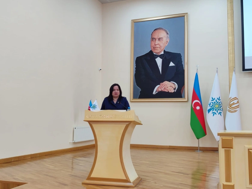 “Aprel döyüşləri - Zəfər yolu” adlı elmi konfrans keçirildi - FOTOLAR