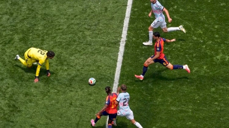 DÇ-2026: İspaniya yarımfinalda