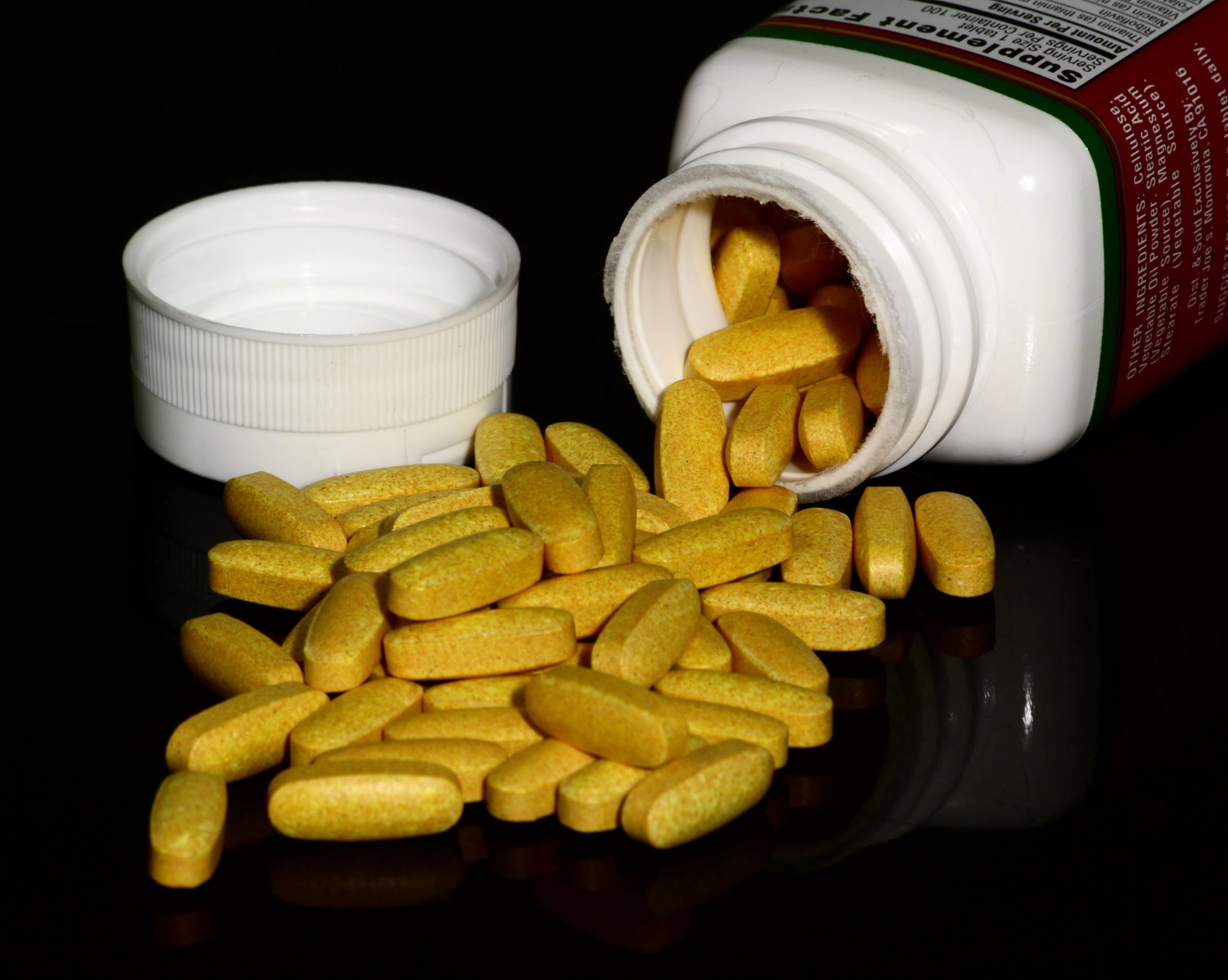 Multivitaminlər yaşlanmanı ləngidir? - Mütəxəssislər rəqəmləri açıqladı