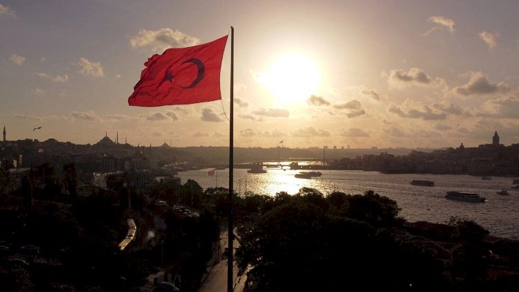 Türkiyədə subay kişilərə   ŞOK QADAĞA - Qadınla birlikdə gəlməsələr...