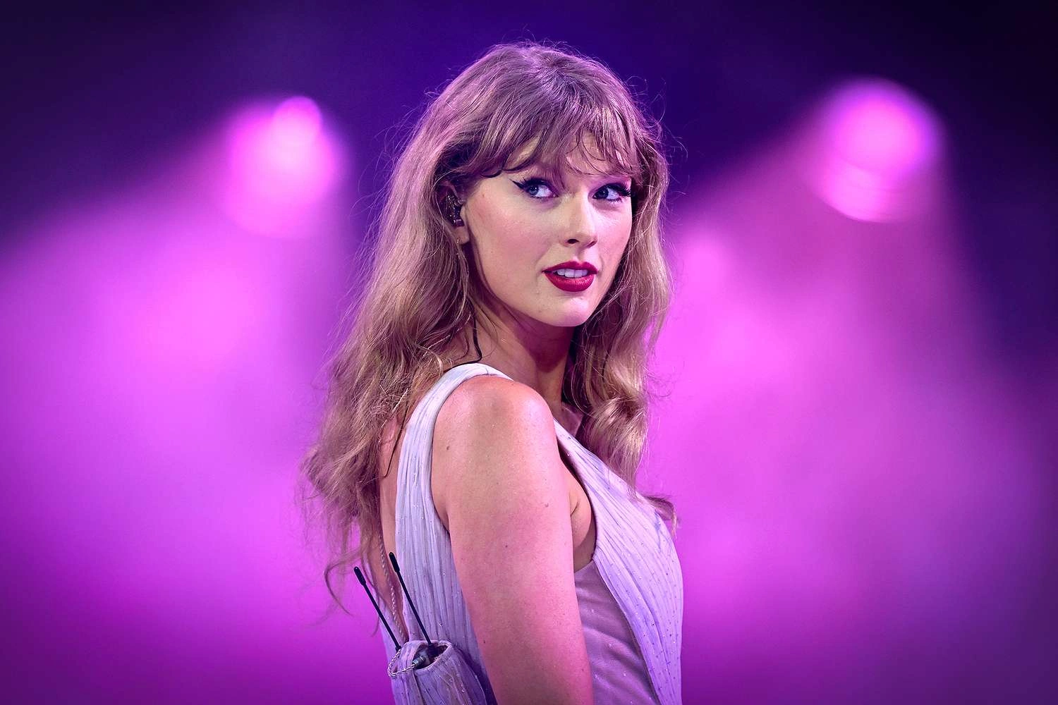 Taylor Sviftdən süni intellektə qarşı QƏRAR