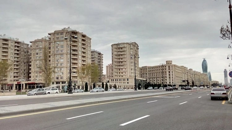 Paytaxtda daha bir küçə ilə bağlı qərar verildi