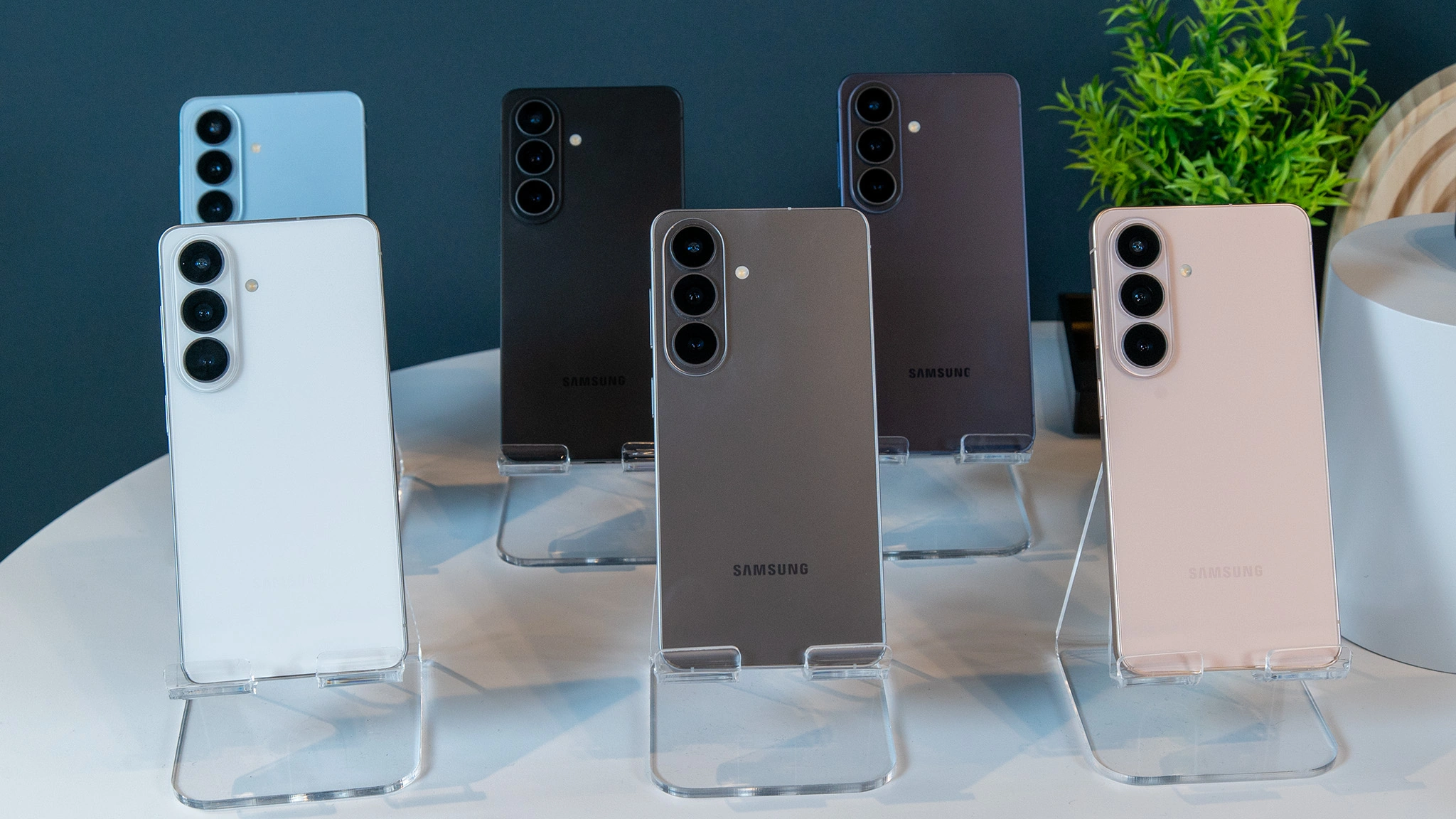 “Galaxy S27” ucuz satılacaq? -Yeni Strategiya