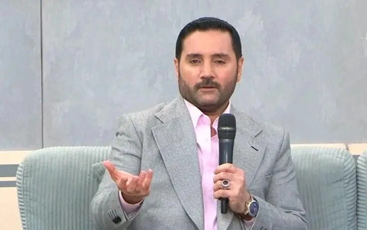 İzzət Bağırov aliment verən kişiləri RÜSVAY ETDİ: “Başına dəysin o 200 manatın!”