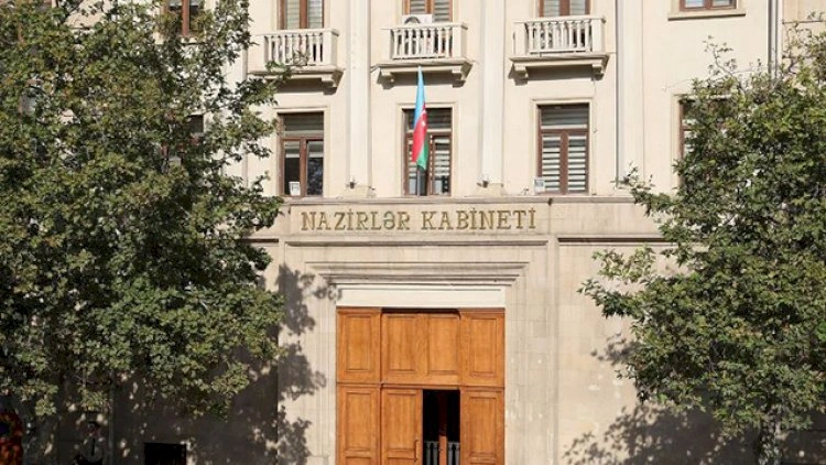 Vahid geyim forması Nazirlər Kabinetinə tapşırıldı