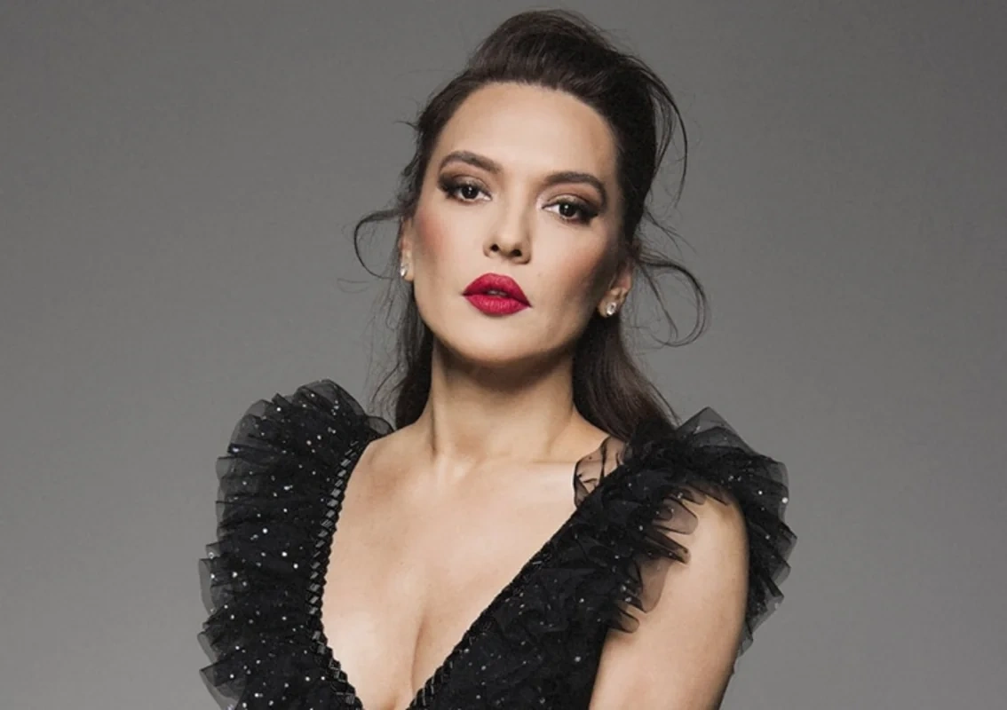 Demet Akalından duyğusal paylaşım - FOTO