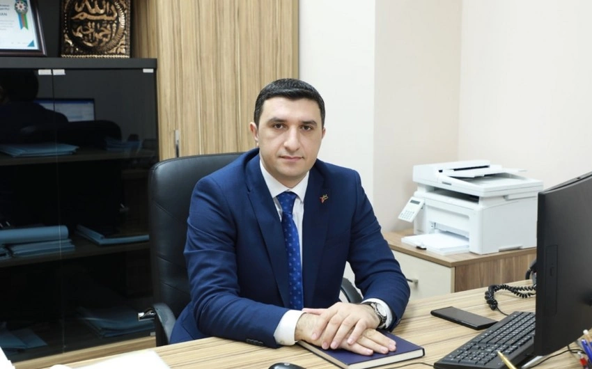 Elxan Mikayılov vəzifəsindən azad edildi