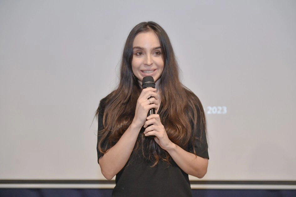 Leyla Əliyeva Heydər Əliyevin xatirə gecəsində - FOTOLAR