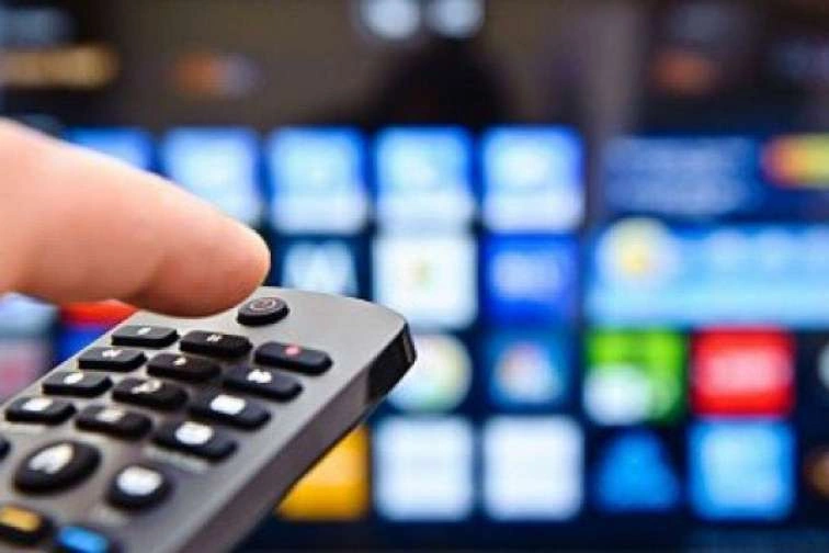 Reytinq uğrunda yarış: Televiziya verilişləri bayağılaşır