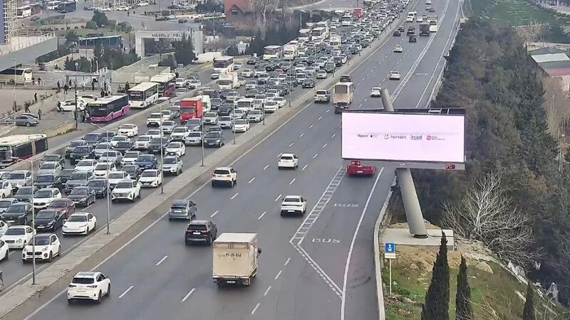 Bakının bu küçələrində sıxlıq var - SİYAHI