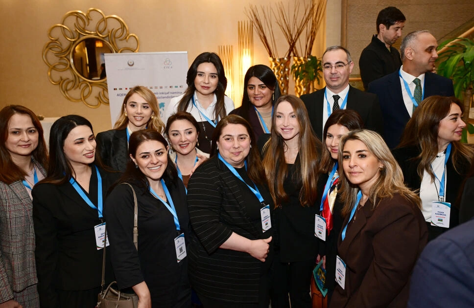 Leyla Əliyeva AQEM çərçivəsində keçirilən beynəlxalq konfransın açılış mərasimində çıxış edib - FOTO
