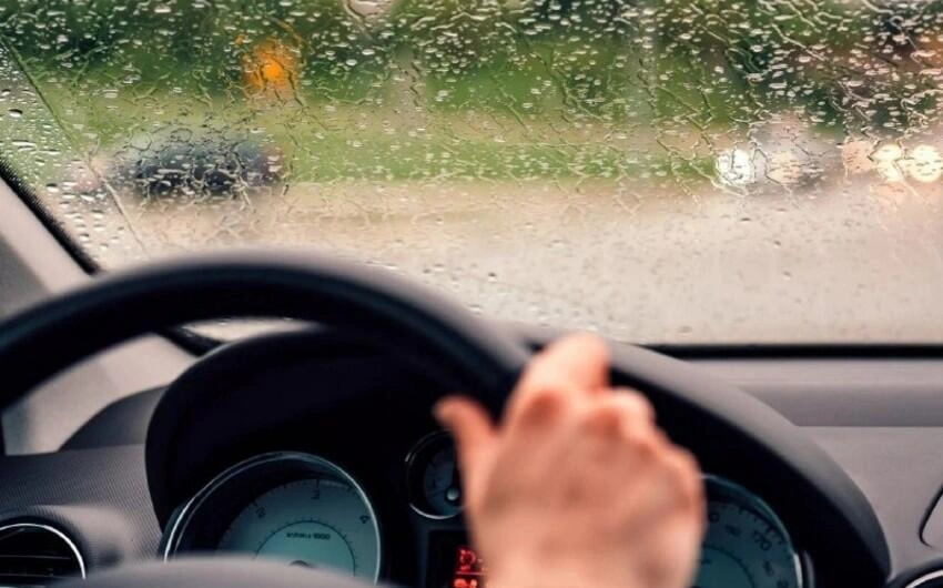 Hava şəraiti ilə bağlı sürücülərə XƏBƏRDARLIQ