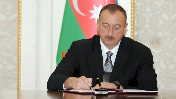 Prezident rektoru vəzifəsindən azad etdi - Sərəncam