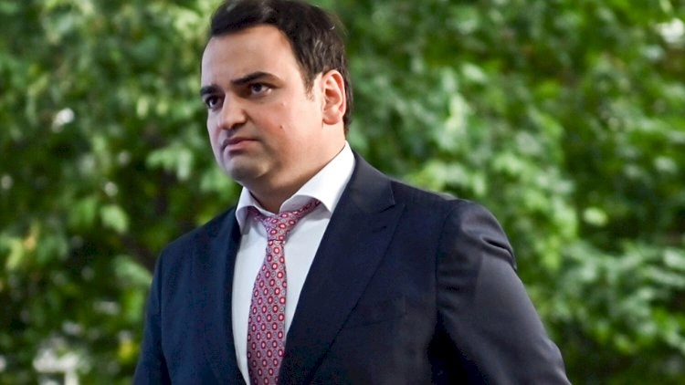 Deputat maaşından imtina etdiyini açıqladı