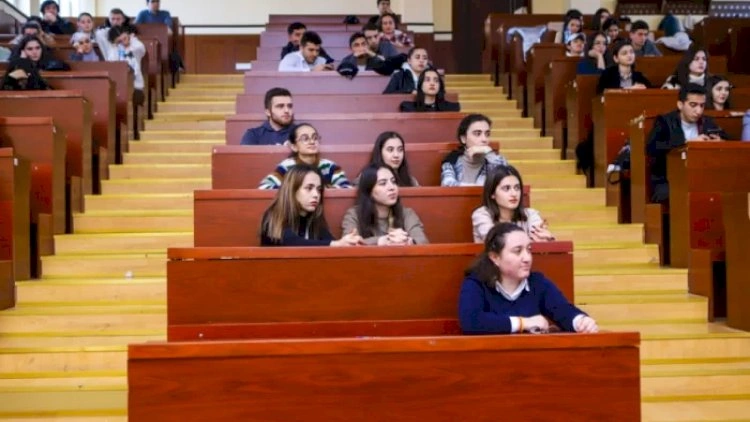 Birinci kurs tələbələri üçün vacib xəbərdarlıq