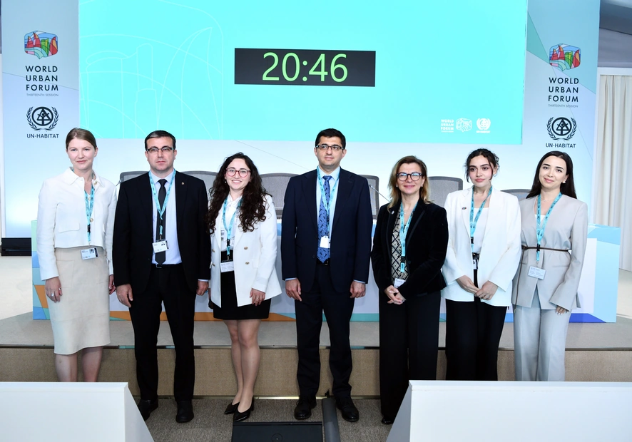 ADNSU rektoru Ümumdünya Şəhərsalma Forumunda dayanıqlı inkişaf mövzusunda paneldə çıxış edib