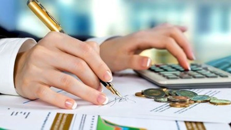Əhalinin banklara olan kredit borcu 10 milyard manata çatır