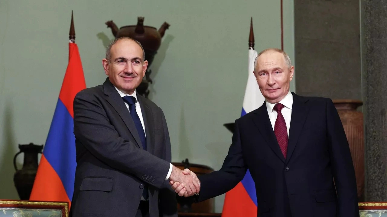 Paşinyan Putinlə dostluğundan danışdı