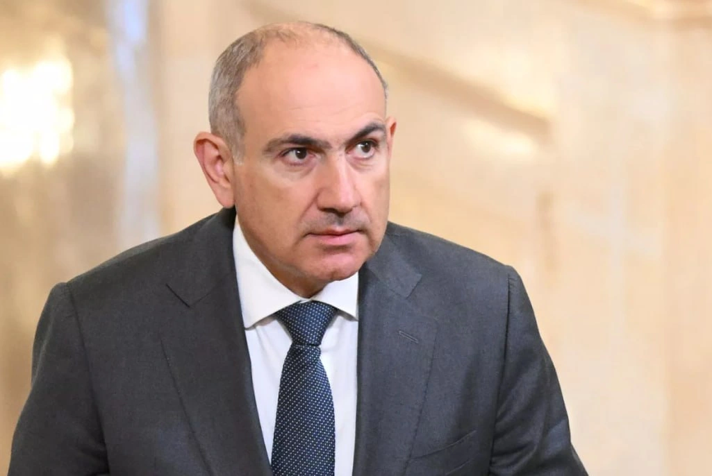 Paşinyan: “Azərbaycanla sülh sazişi naminə Konstitusiyanı dəyişməyə hazıram”