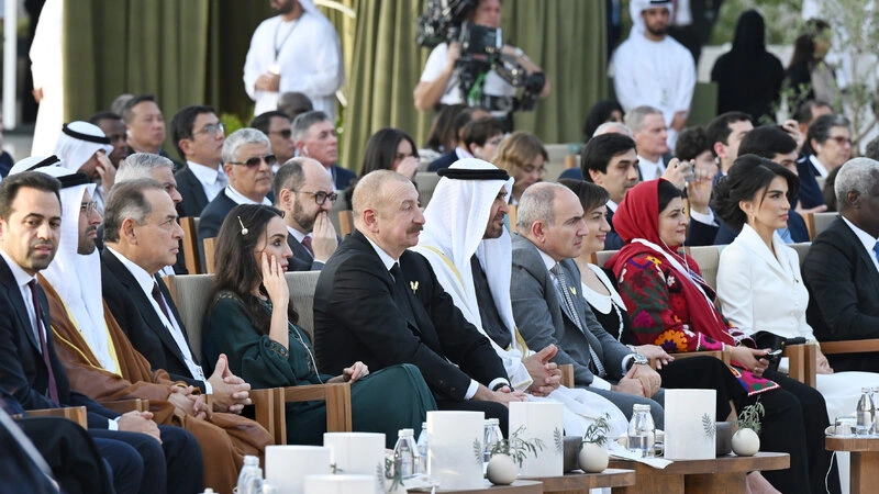 Prezident İlham Əliyev “Zayed İnsan Qardaşlığı Mükafatı”nın təqdimolunma mərasimində iştirak edir - CANLI