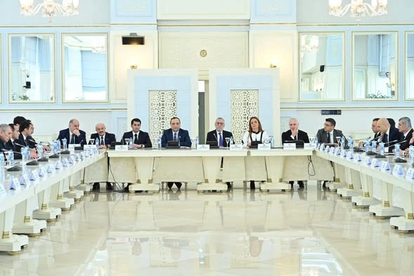 Bədən Tərbiyəsi və İdman Günü ilə bağlı tədbir keçirildi - FOTOLAR