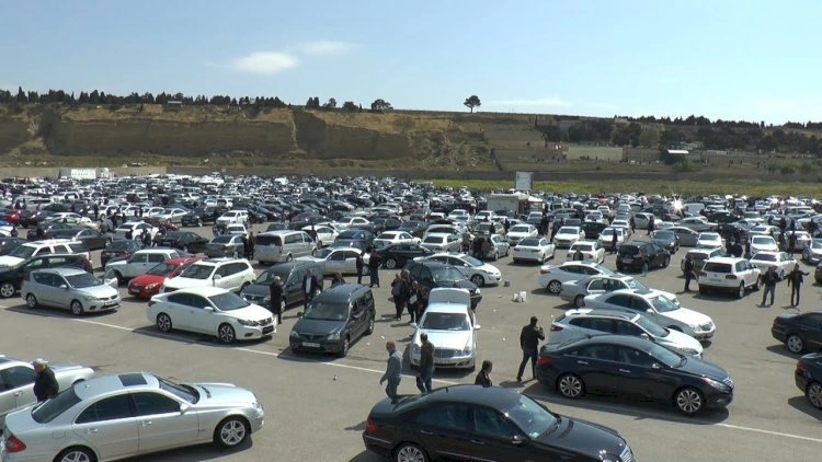 Azərbaycanda “su qiymətinə” avtomobillər hərraca çıxarılır - SİYAHI