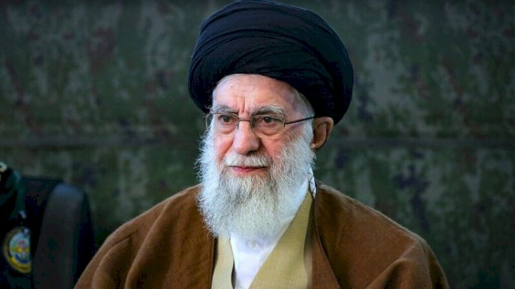 Xameneidən müharibə mesajı: “Onların qarşısında durmaq çətindir”