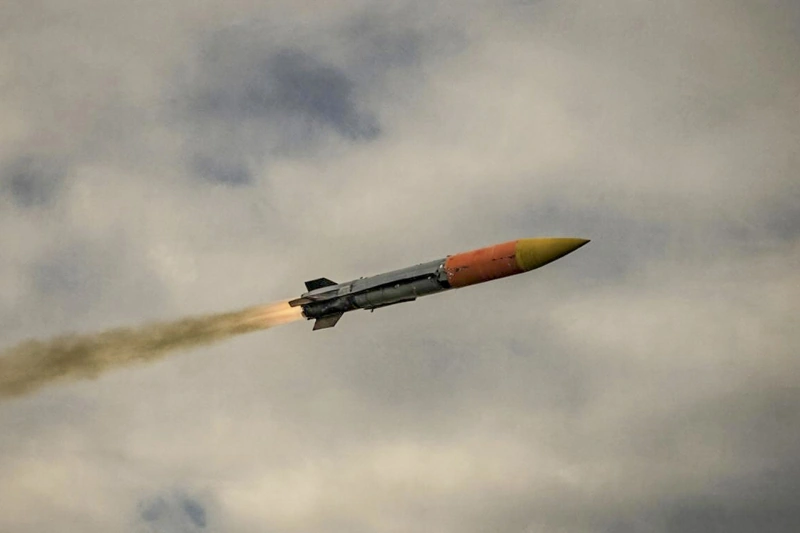 İran bu ölkəni də bombalamağa başladı