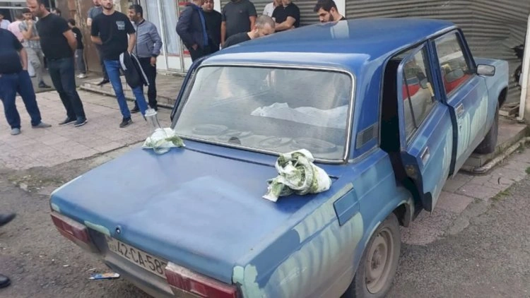 Lənkəranda sürücü sükan arxasında öldü
