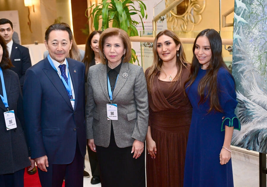 Leyla Əliyeva AQEM çərçivəsində keçirilən beynəlxalq konfransın açılış mərasimində çıxış edib - FOTO
