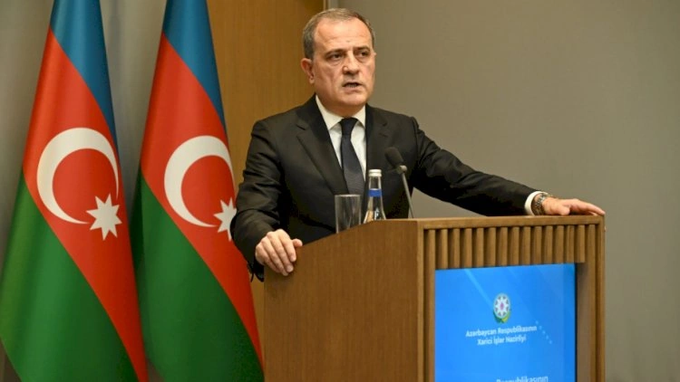 Ceyhun Bayramov Ukraynaya getdi