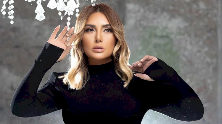 Zülfiyyə Xanbabayeva məktəbli geyimindən danışdı: “Elə bir vəziyyət yaranır ki...”