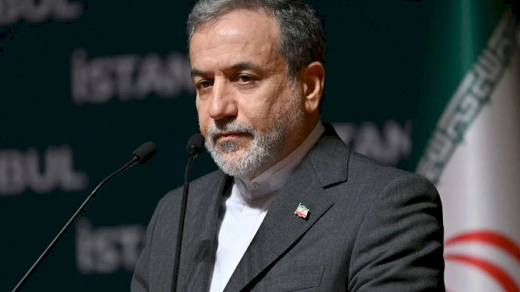 Xameneinin ictimaiyyət qarşısına çıxmamasının   SƏBƏBİ BİLİNDİ