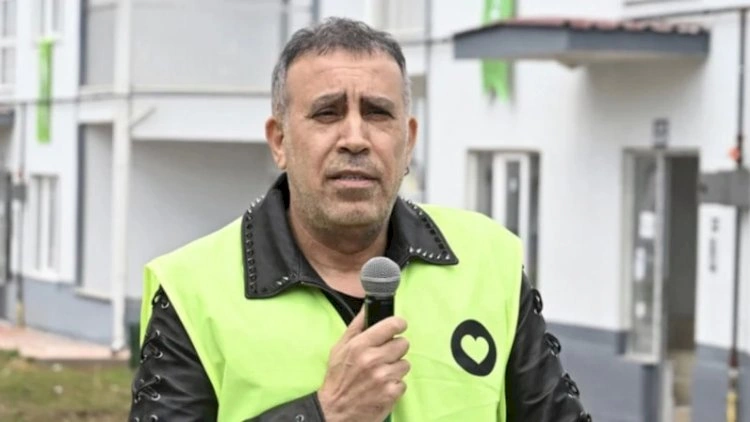 Ahbap qalmaqalı böyüyür – Funda Ararın sözləri gündəm oldu