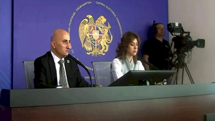 Ermənistanda seçki qalmaqalı: Həbslər başladı