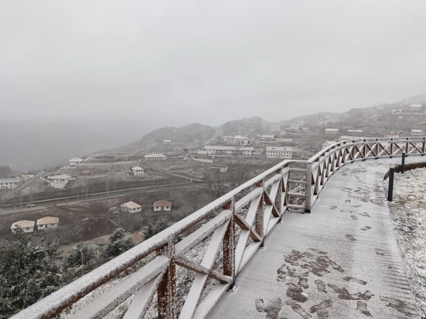 Laçına qar yağır – FOTOLAR