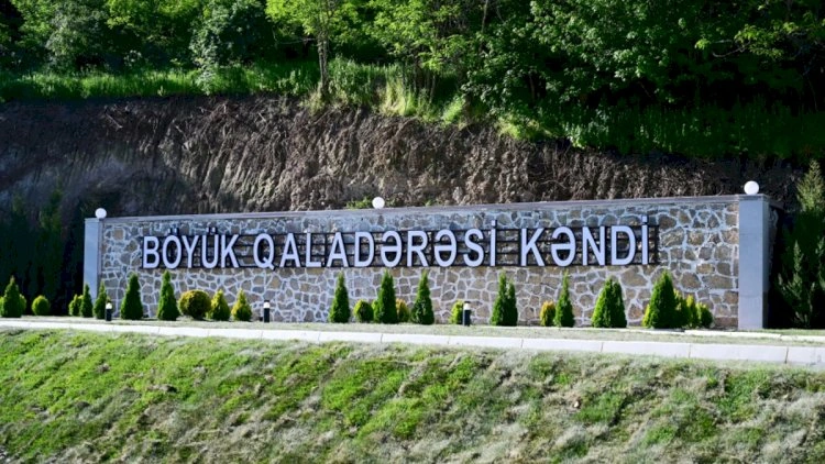 Böyük Qaladərəsi kəndində Bayraq meydanı yaradıldı