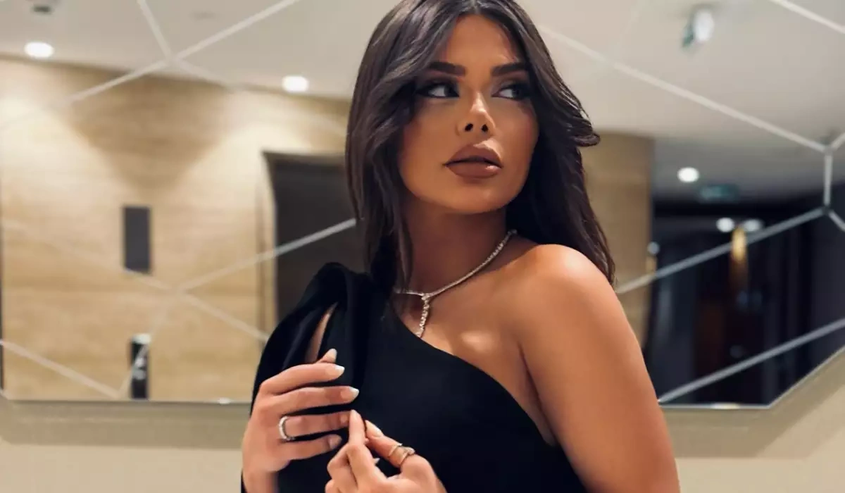 Qarabağın rəqibi baş məşqçisi ilə bağlı qərarını verdi