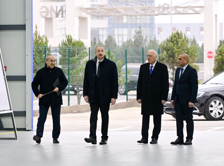 İlham Əliyev Sumqayıtda zavodun açılışında – FOTO