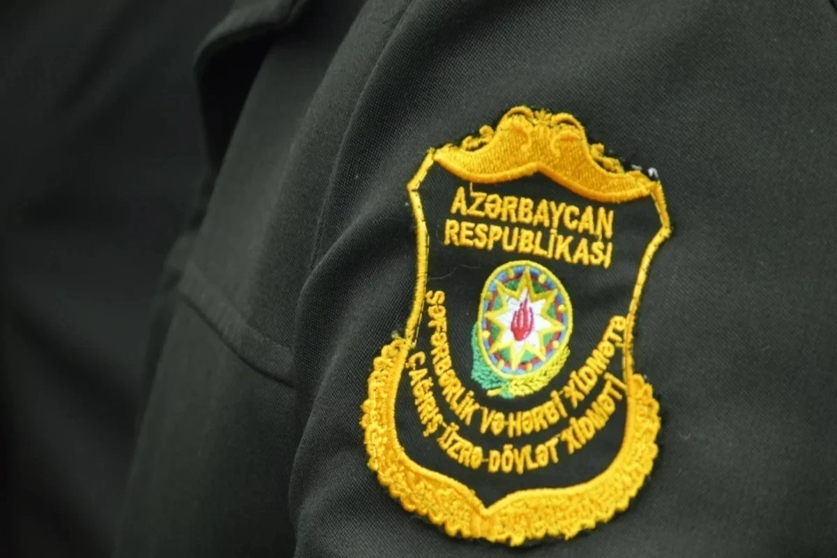 Dövlət Xidmətinin üç vəzifəli şəxsi həbs edildi