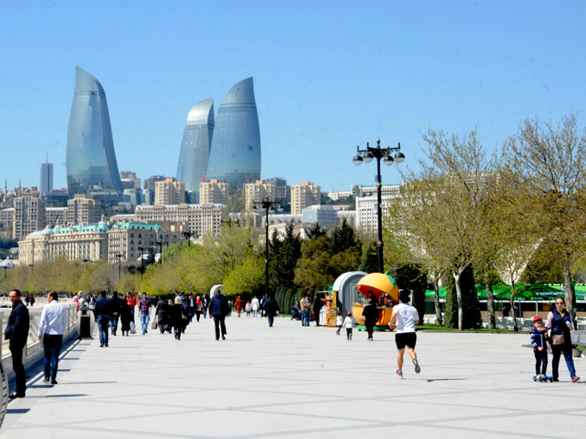 Bazar günü Bakıda 8 dərəcə isti olacaq