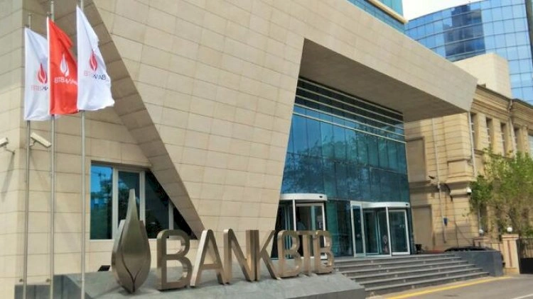 Ramiz Mehdiyevin bankı birinci oldu