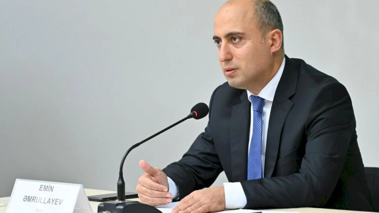 Nazir direktoru işdən çıxardı