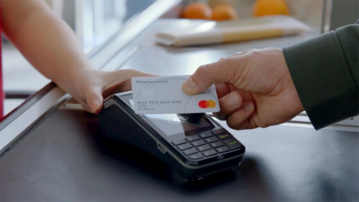 Bank kartları ilə bağlı YENİ QƏRAR: Tariflər iyunun 1-dən dəyişəcək