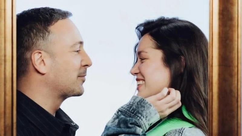 Hazal Subaşı sevgilisi ilə bağlı paylaşım etdi - FOTO