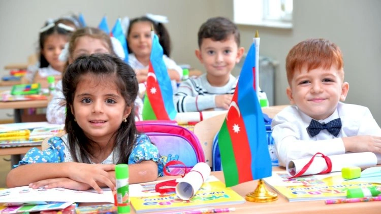 Valideynlərin   NƏZƏRİNƏ