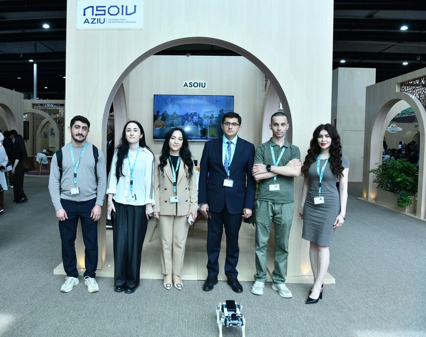 ADNSU rektoru Ümumdünya Şəhərsalma Forumunda dayanıqlı inkişaf mövzusunda paneldə çıxış edib