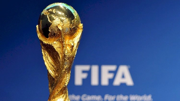 FIFA-dan çempiona böyük jest