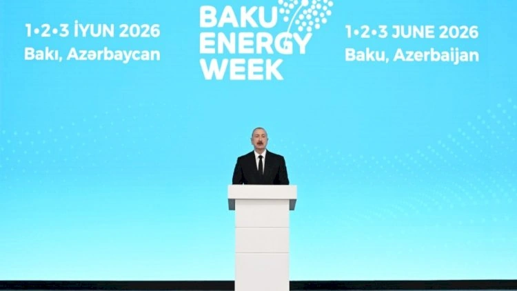 Prezident “Baku Energy Forum”un rəsmi açılış mərasimində iştirak edir